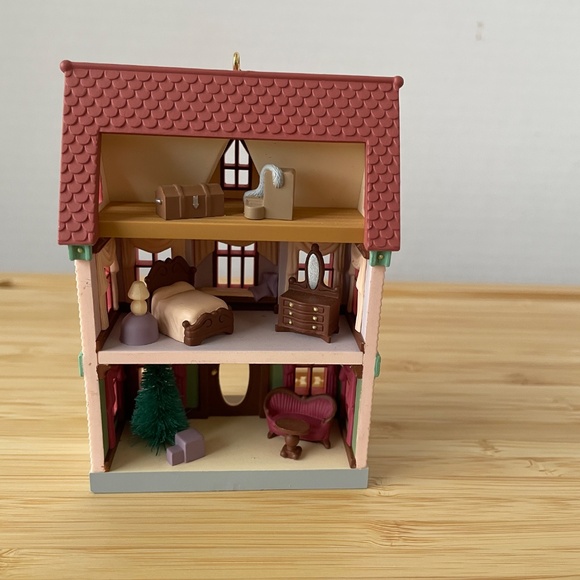 Lot 5 Hallmark Ornaments Nostalgic Houses & Shops 1996-99 NO boxes Halls Station - Picture 3 of 12